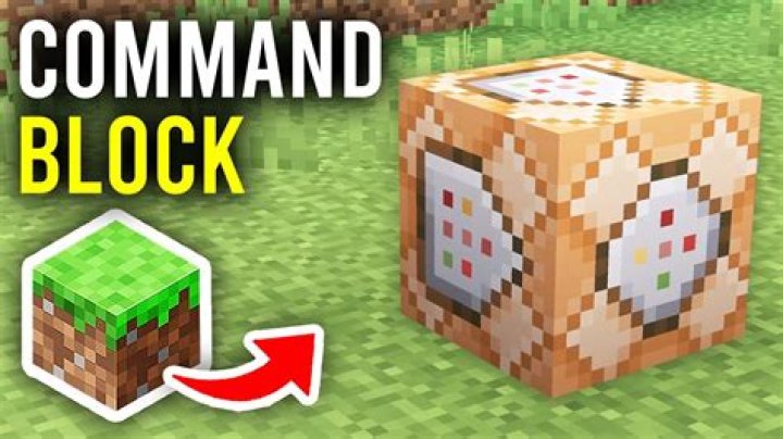 How do you make a command block furniture in Minecraft?