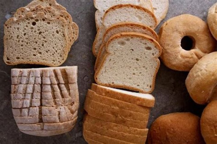 How many slices of bread are in a bagel?