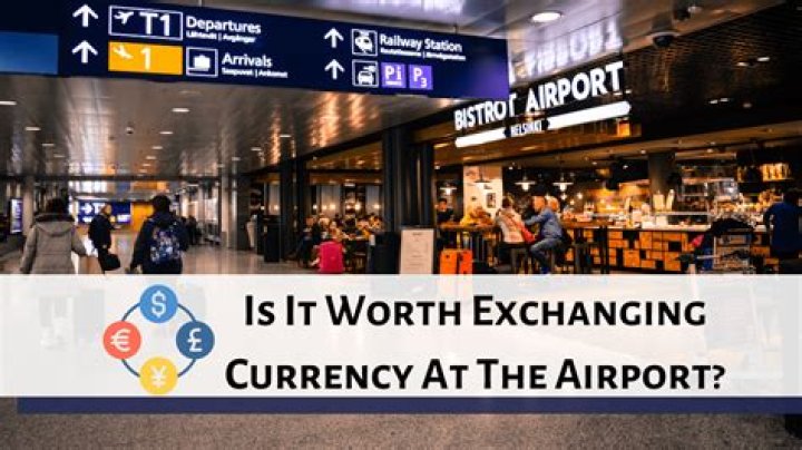 How much does it cost to exchange currency at the airport?