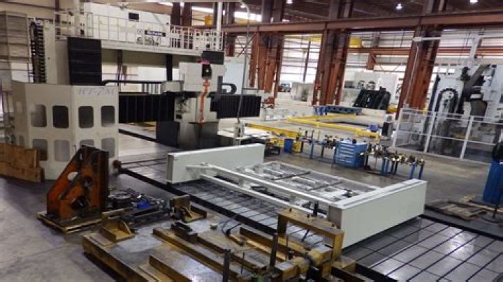 Is a robot a CNC machine?