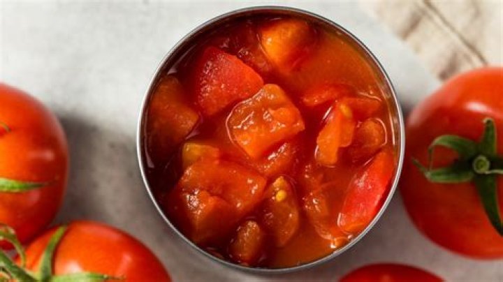 What are tomatoes made out of?