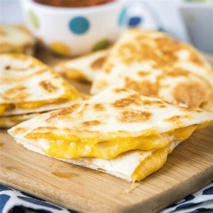 What cheese is in a chipotle quesadilla?