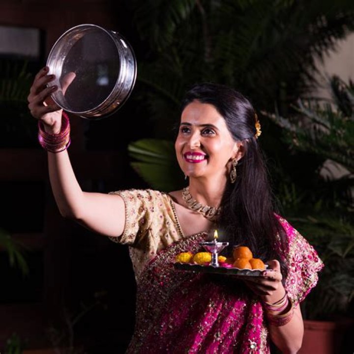 What is the story of Karva Chauth?